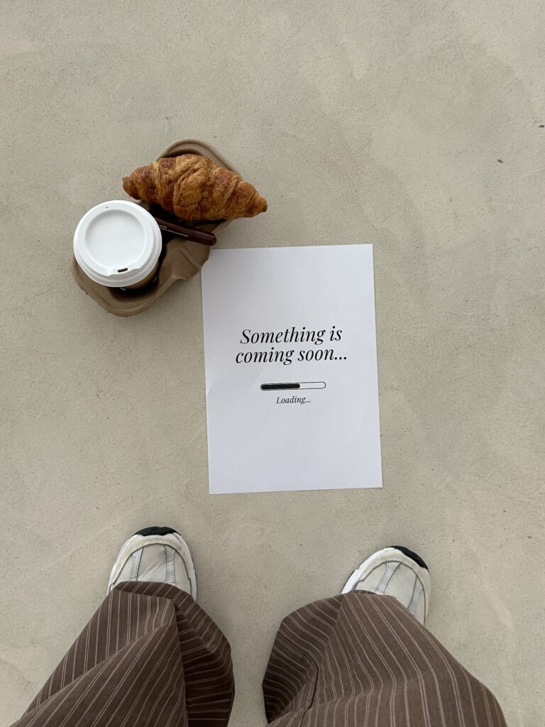 The Psychology Behind Visual Hooks